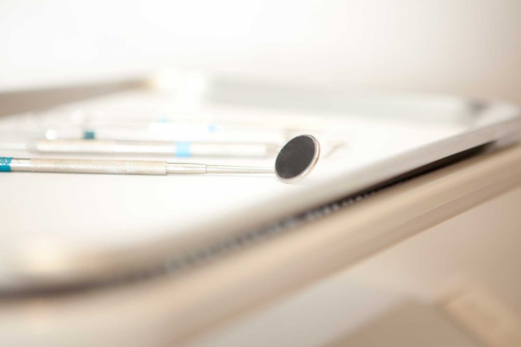 dr-lovely-dentistry-tools